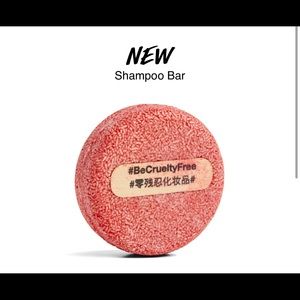 LUSH NEW SHAMPOO BAR IN TIN